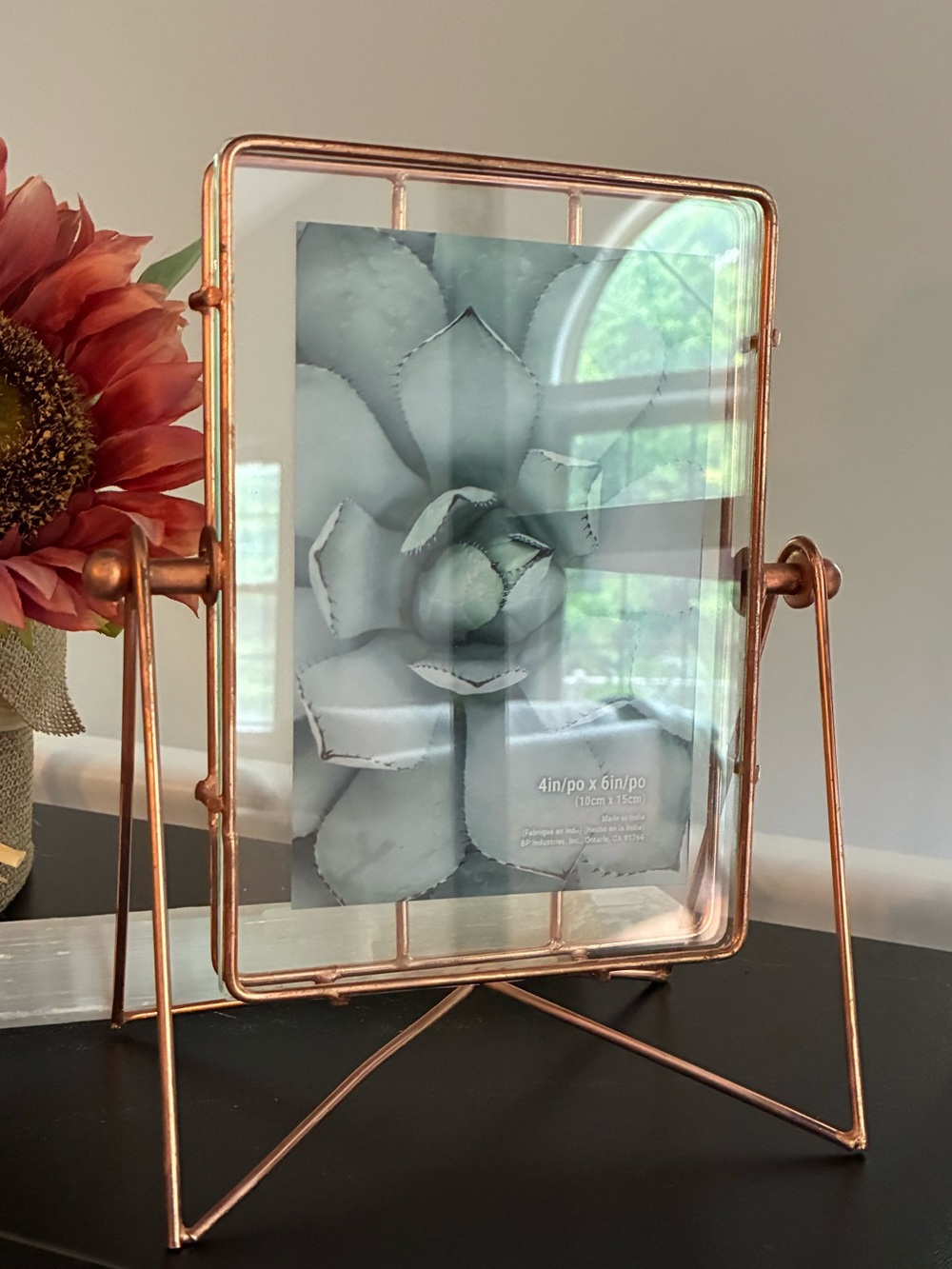 Rustic Copper Tone Metal Photo Frame Stand - Picture 13 of 13